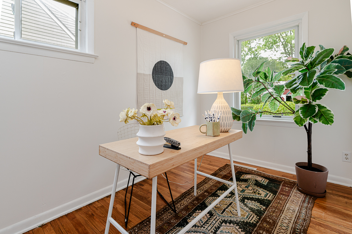 98 N Chesterfield Rd-23