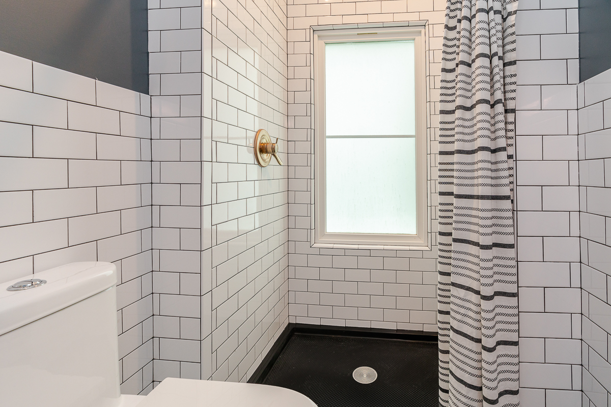 98 N Chesterfield Rd-32