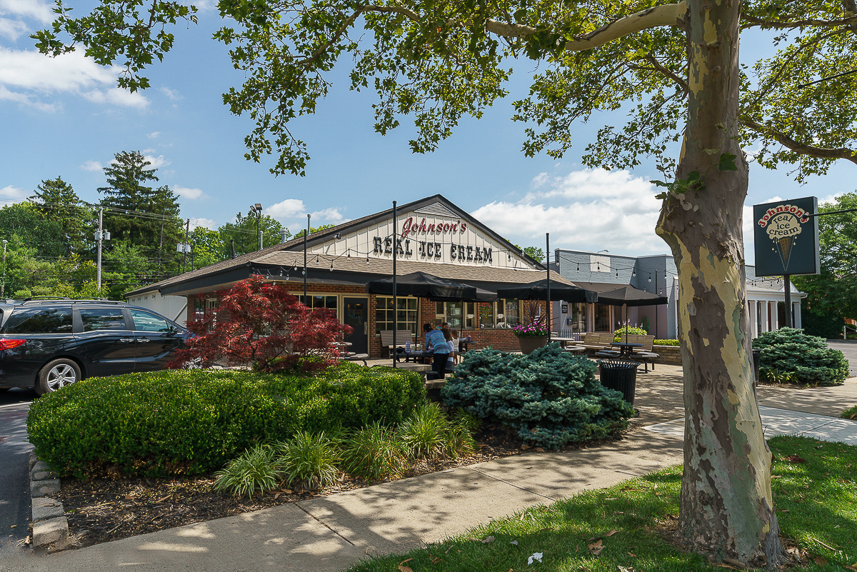 98 N Chesterfield Rd-40