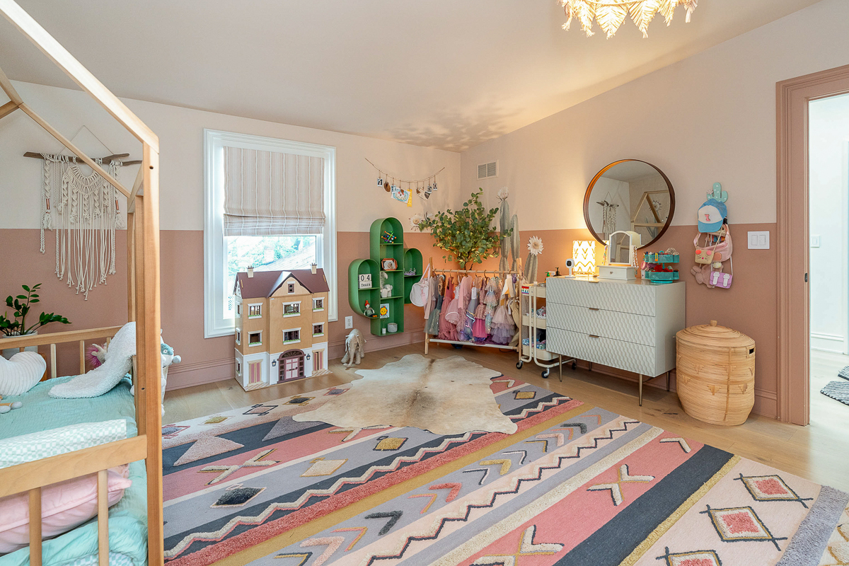 275 e Beck St-66