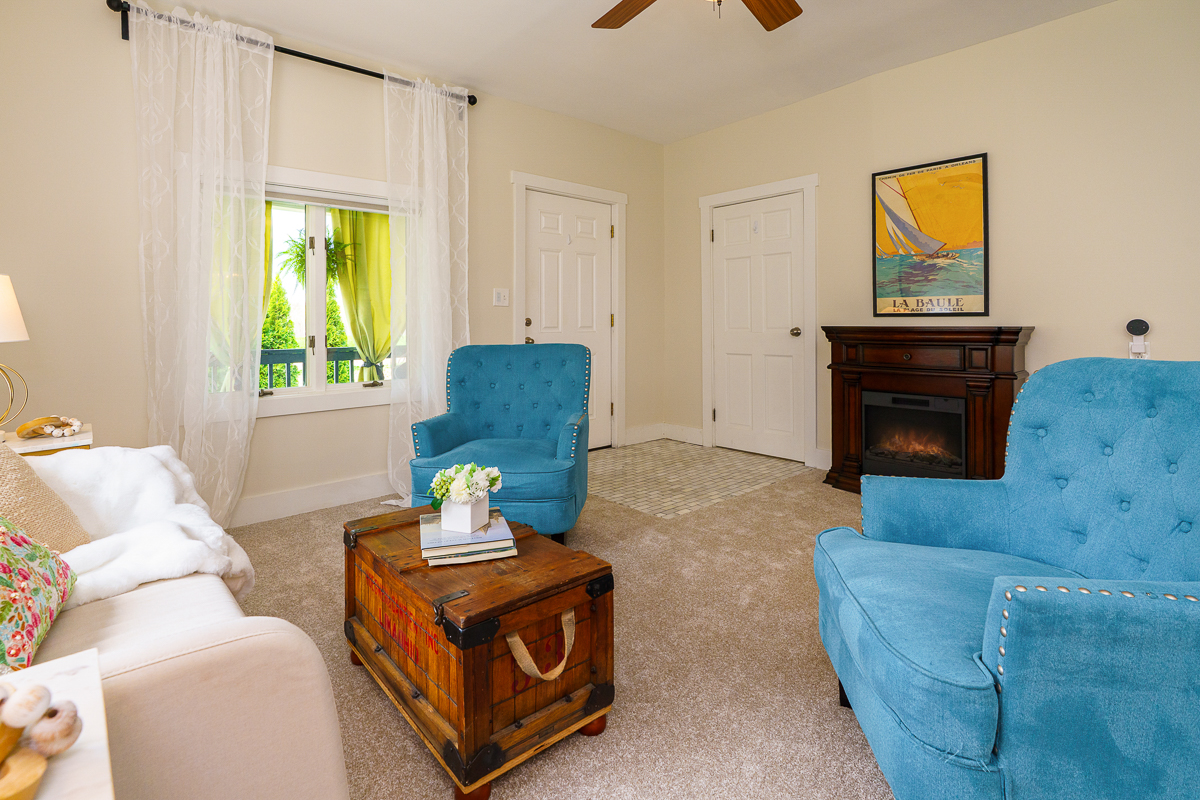 1653 Berlin Station Rd.-31