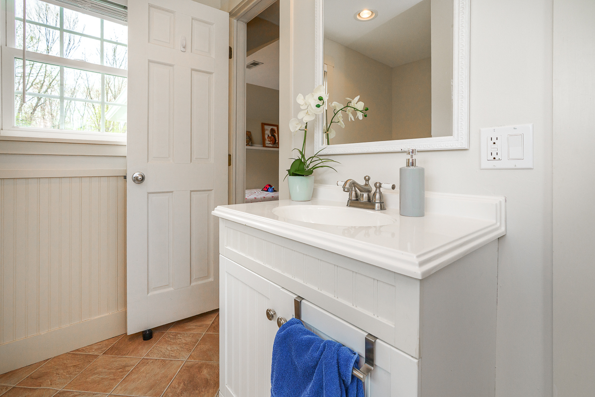 1653 Berlin Station Rd.-56