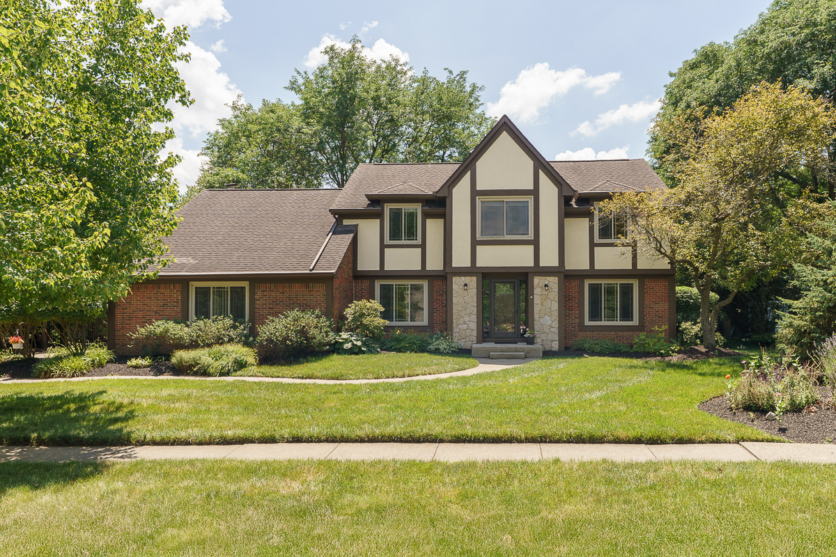 1425 Briarmeadow Dr---------1