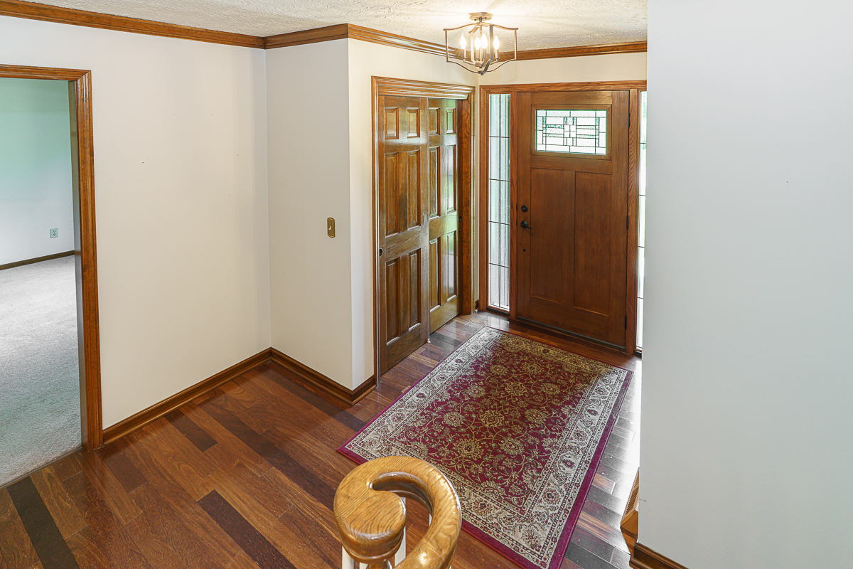 1425 Briarmeadow Dr---------5