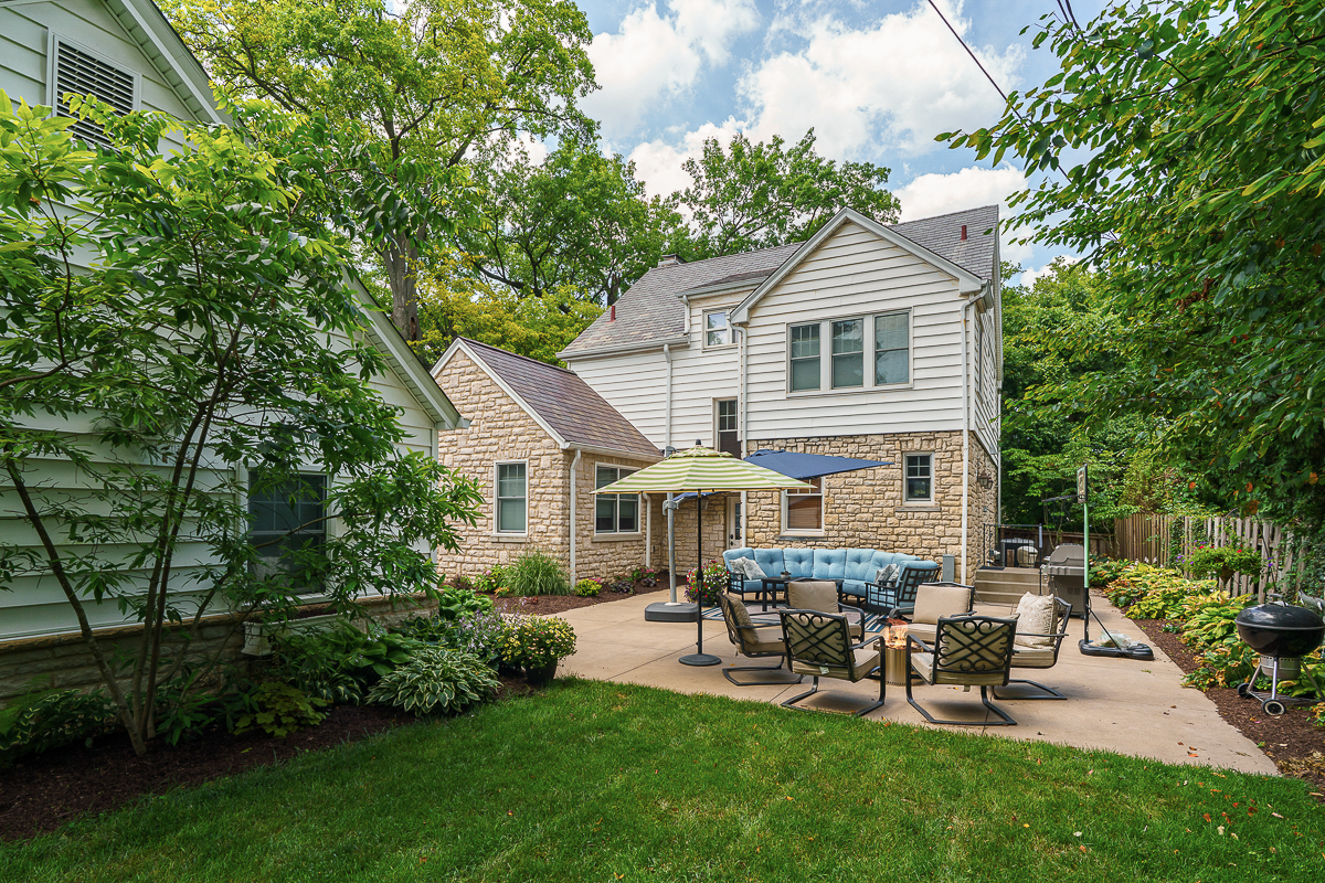 2549 Brentwood Rd EXT-13