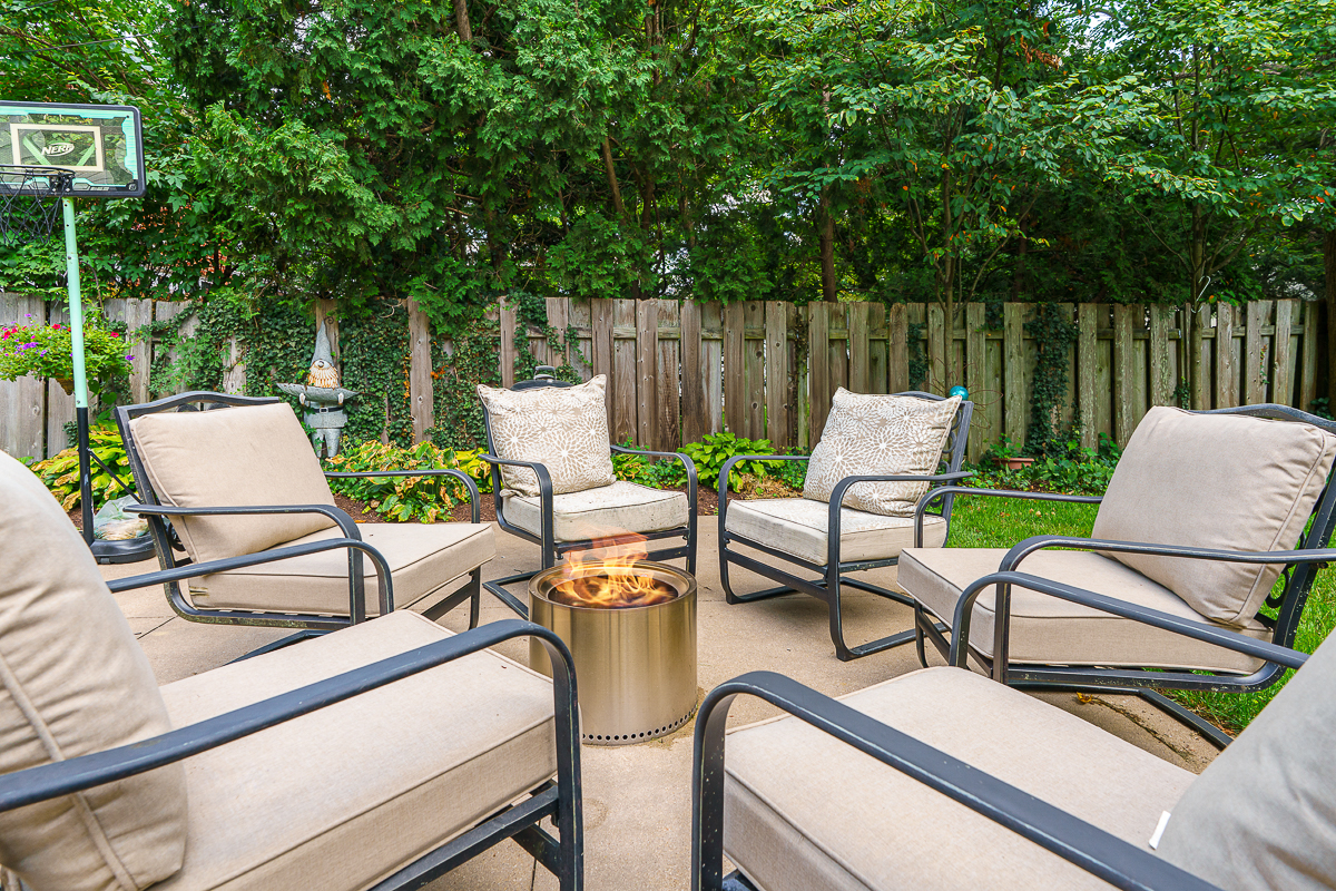 2549 Brentwood Rd EXT-8