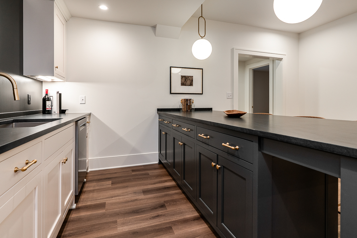 1565 Berkshire Rd.-23