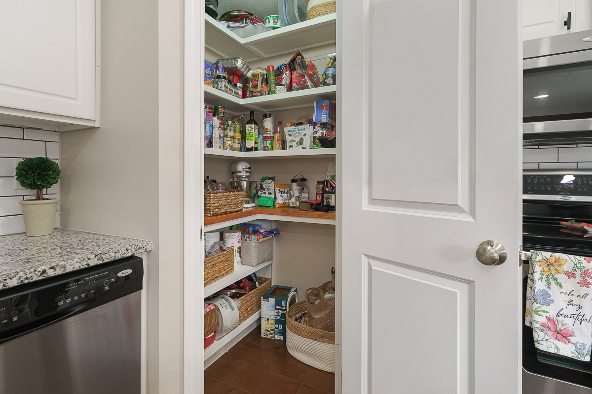 5649 Chippewa Falls St-20