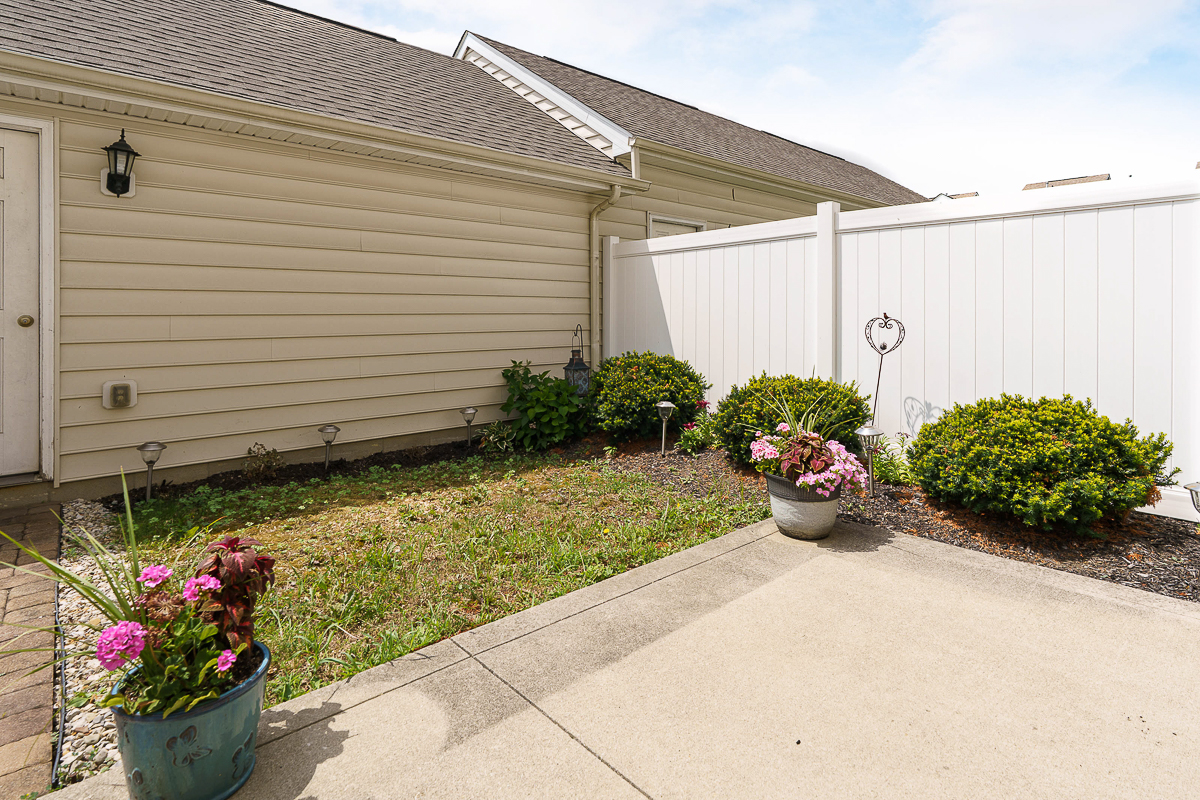 5649 Chippewa Falls St-7