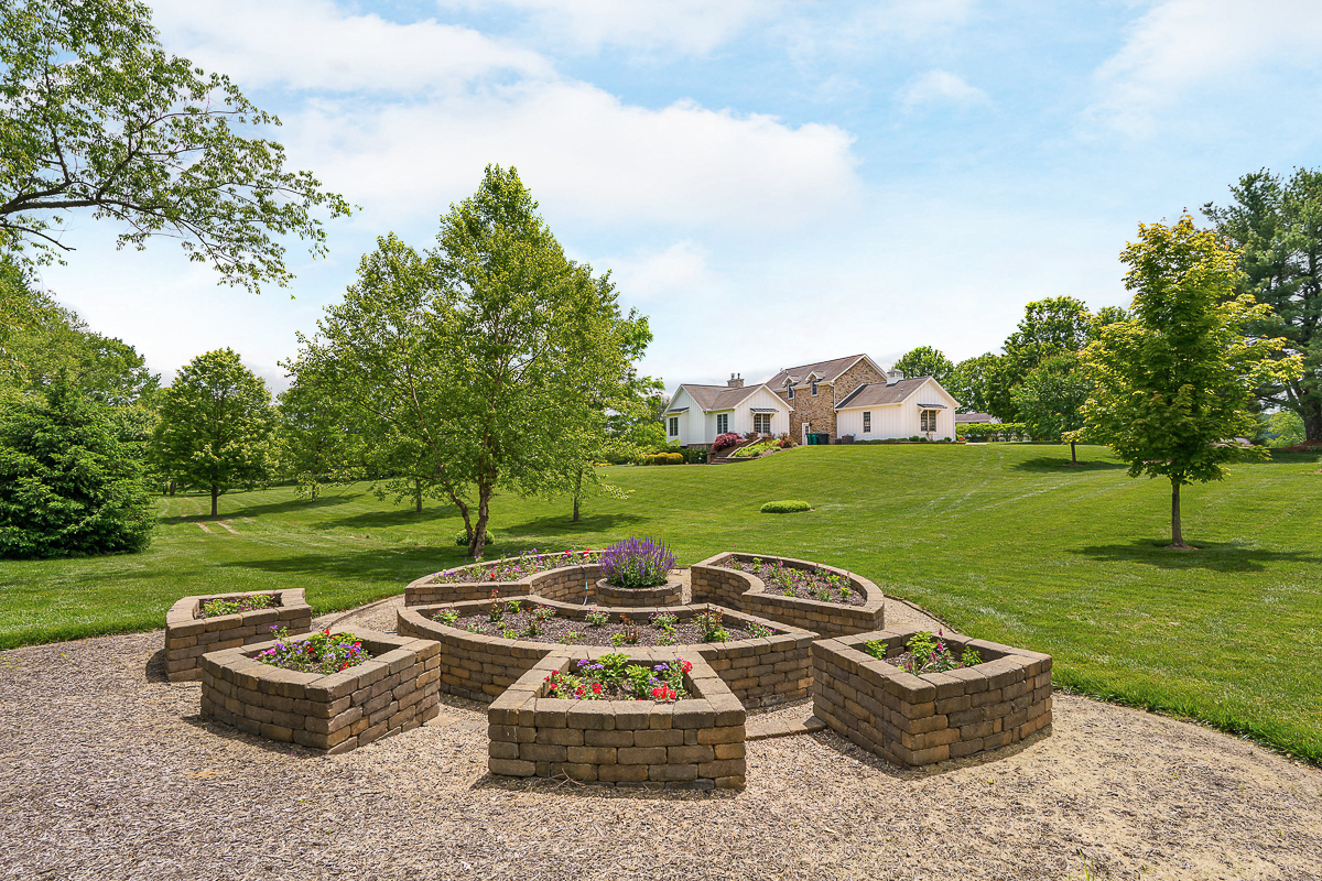 6008 Shala Cir -EXT-21