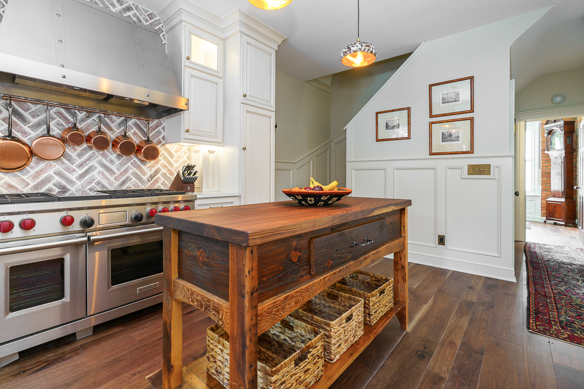 33 e Frankfort St-20