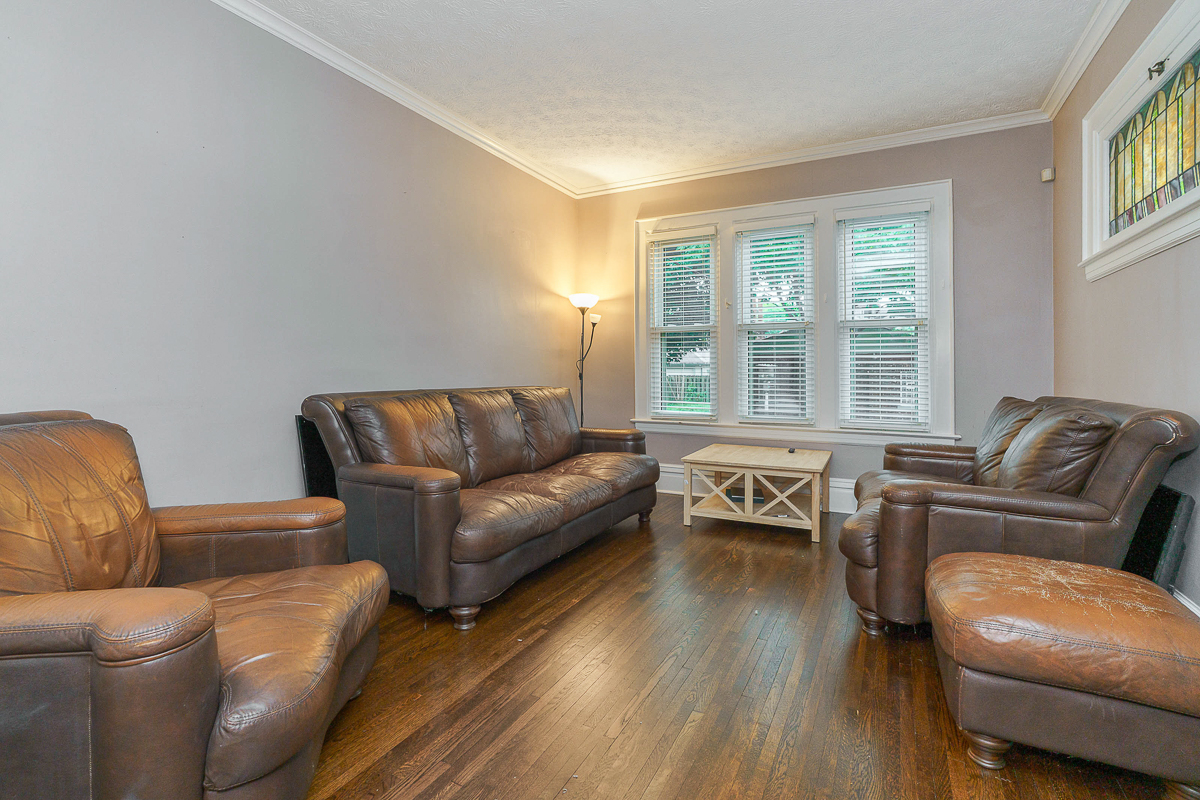 1833 Franklin Avenue-25