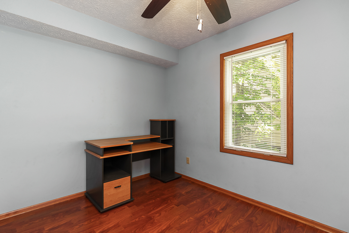 3203 Grasmere Ave-29-2