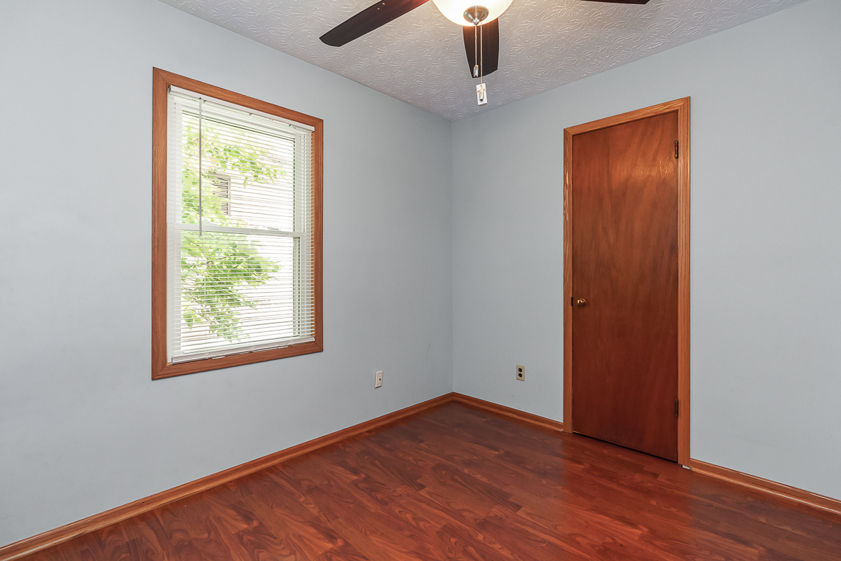 3203 Grasmere Ave-30-2