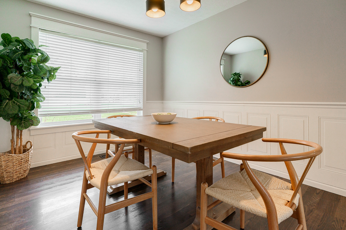 5270 Gladstone Pl.--10