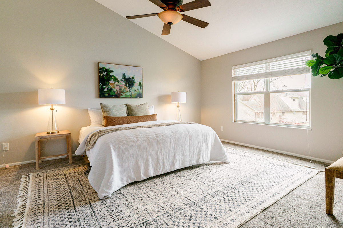 5270 Gladstone Pl.--31