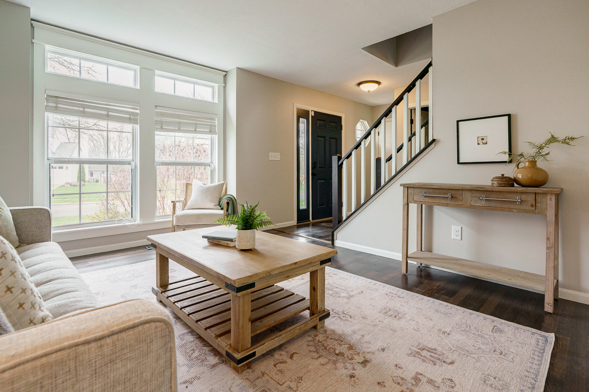 5270 Gladstone Pl.--9