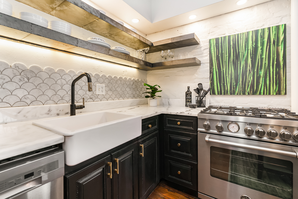 518 Mohawk St-21
