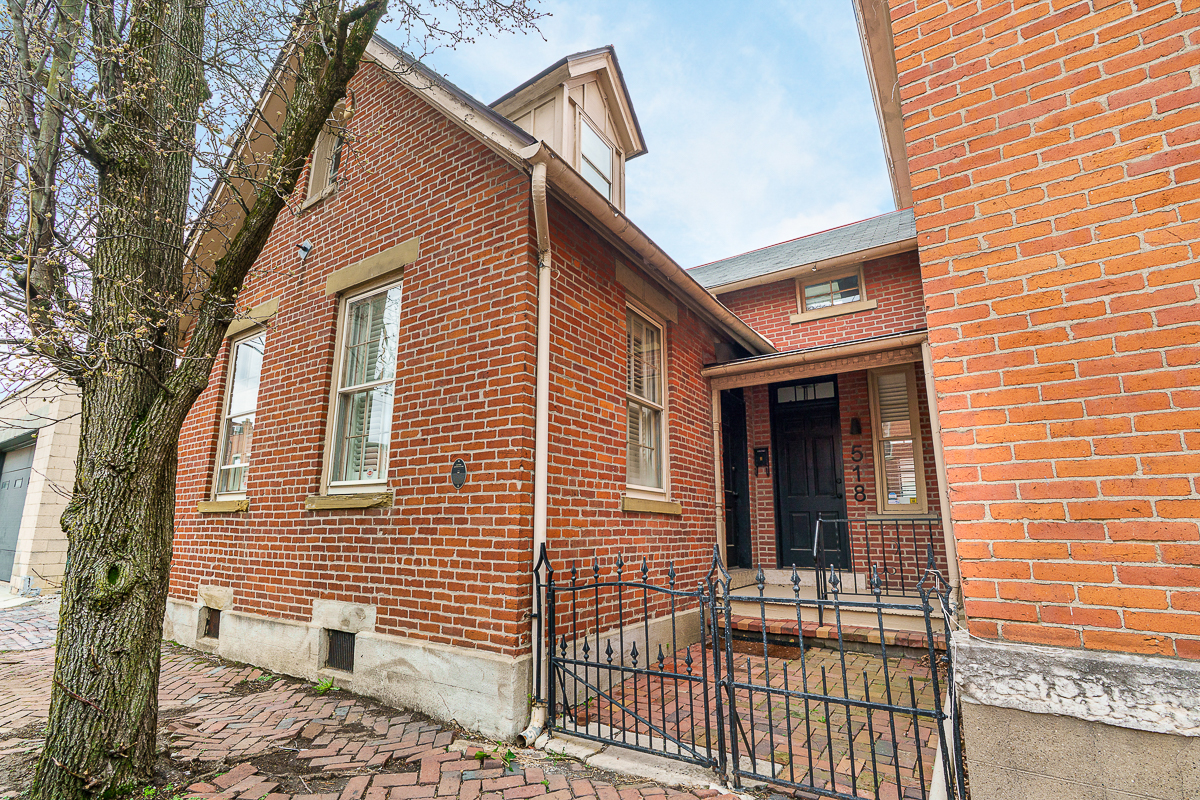 518 Mohawk St-4