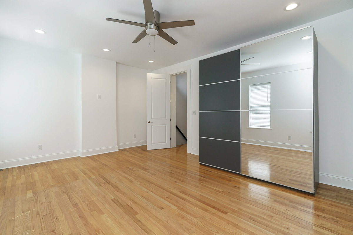 144 e Mithoff St---2