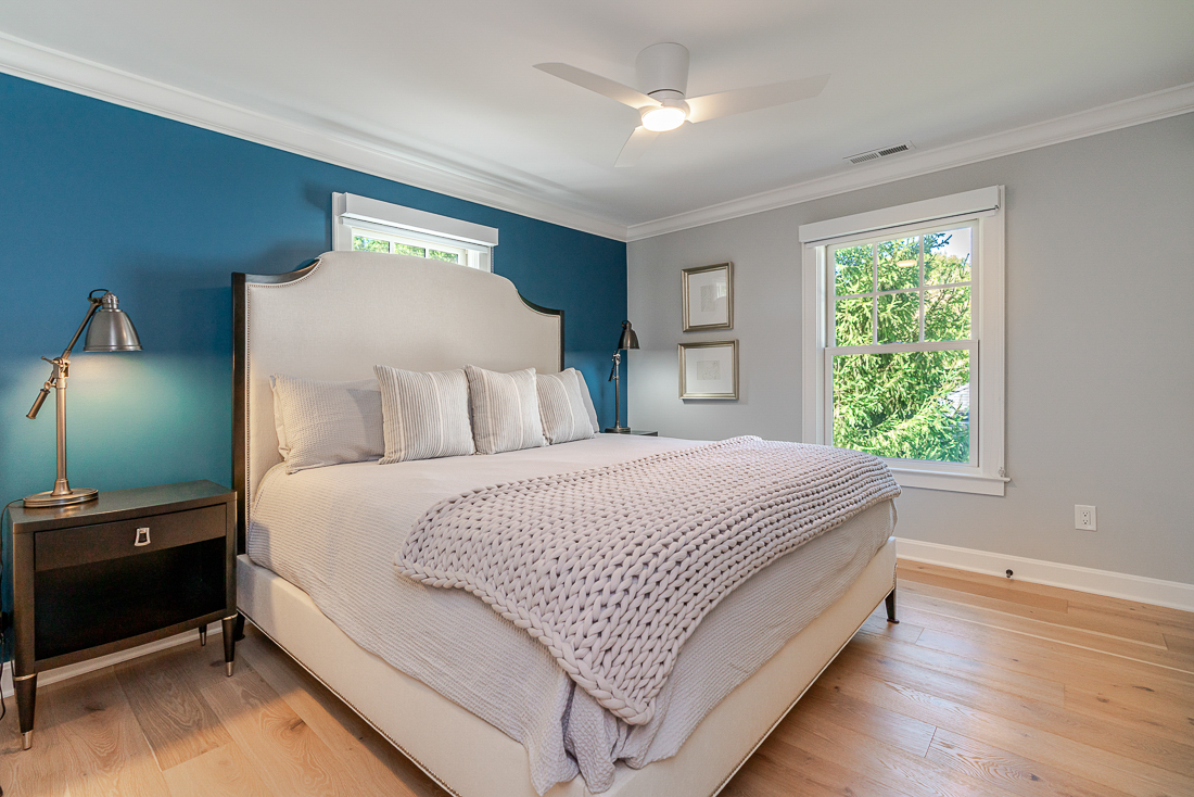 1968 N Devon Rd.-132