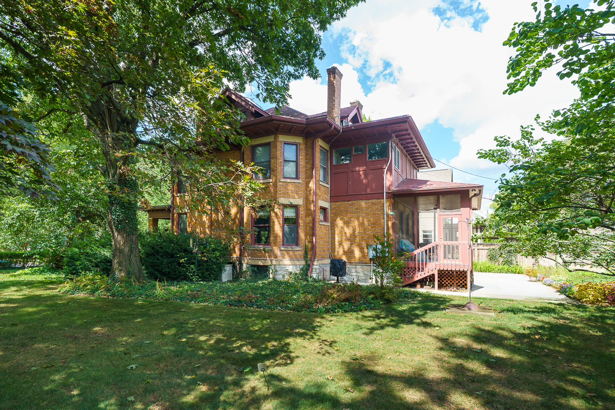 436 s Parkview Ave EXT-11