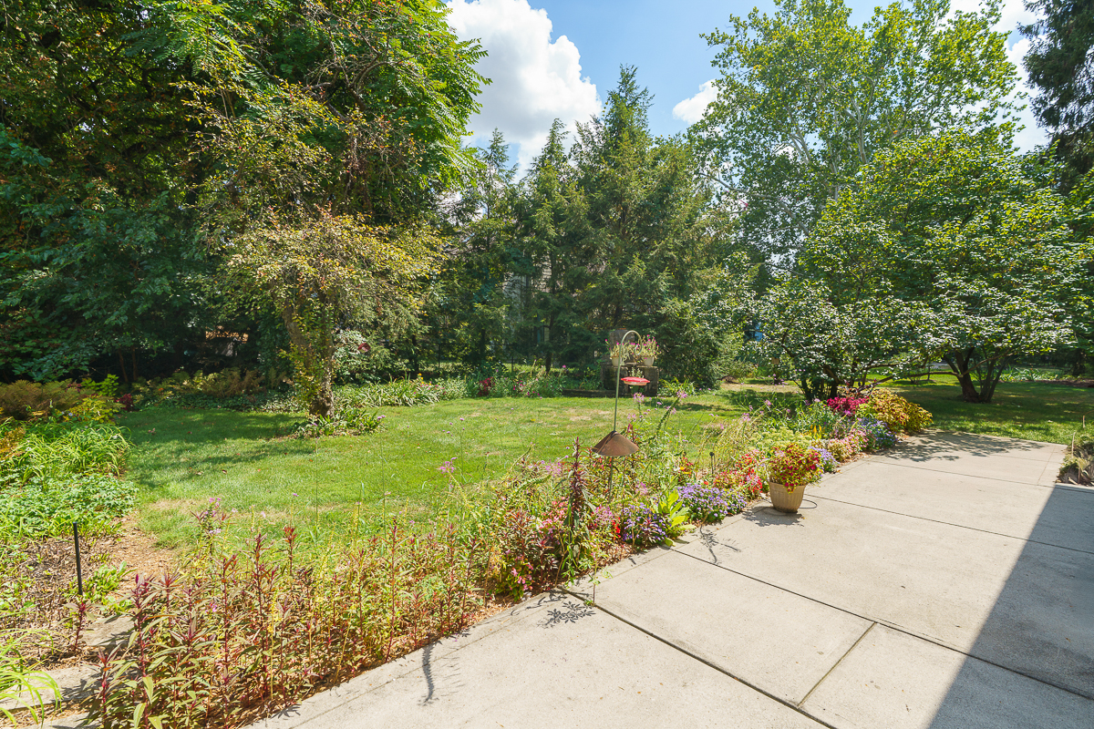 436 s Parkview Ave EXT-14