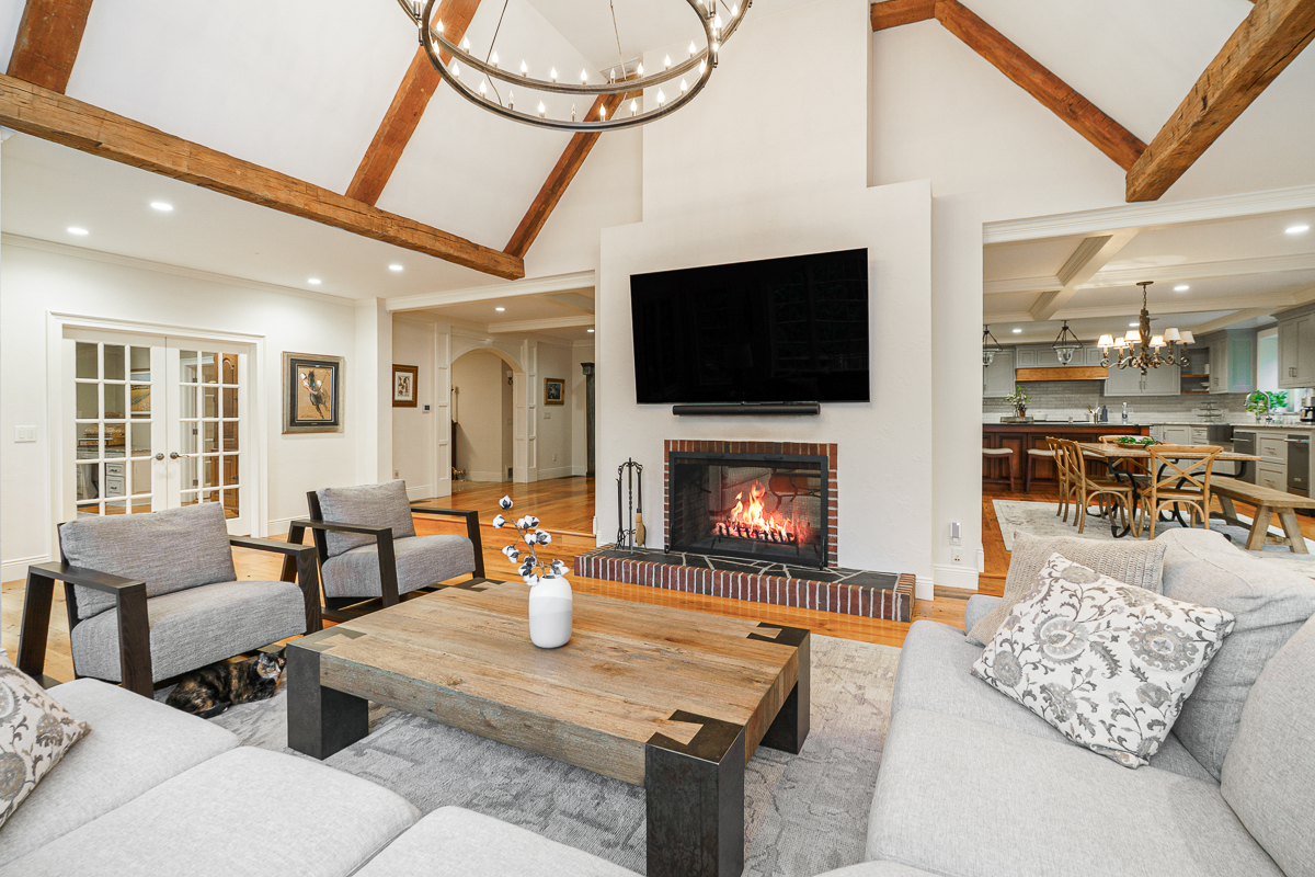 8528 Price Hilliards Rd-10