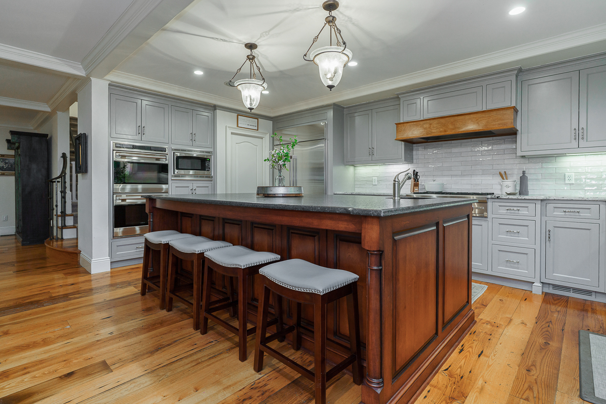 8528 Price Hilliards Rd-14