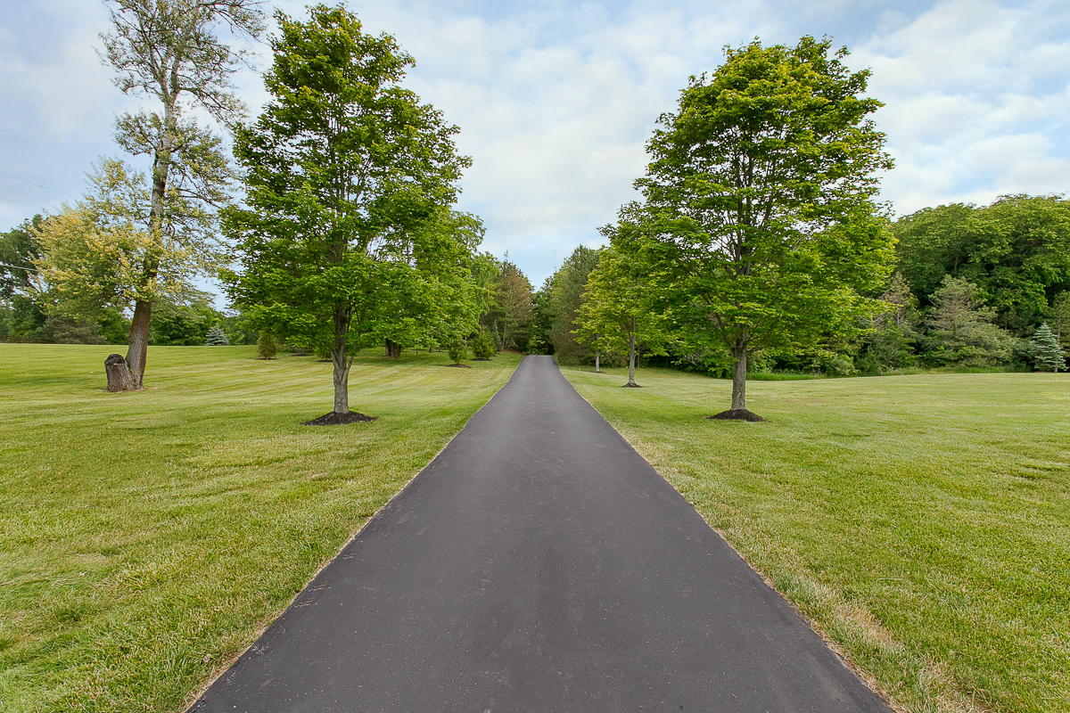 8528 Price Hilliards Rd-33