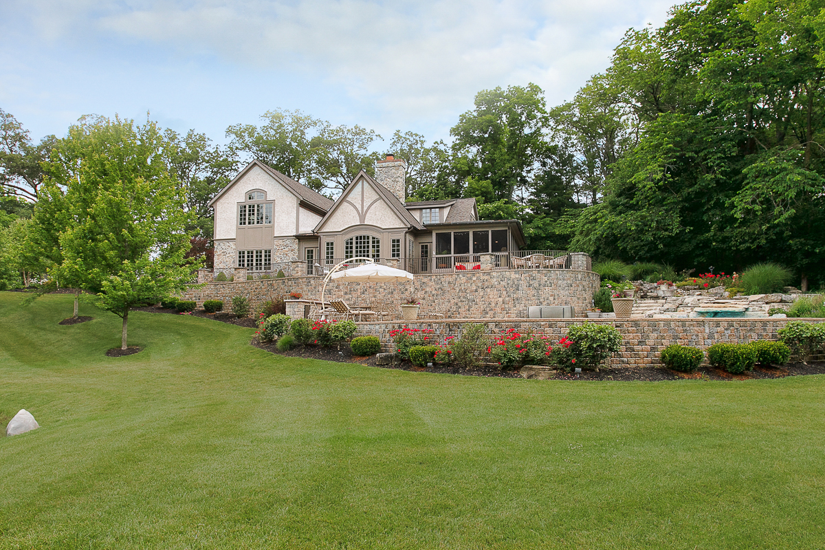 8528 Price Hilliards Rd-39