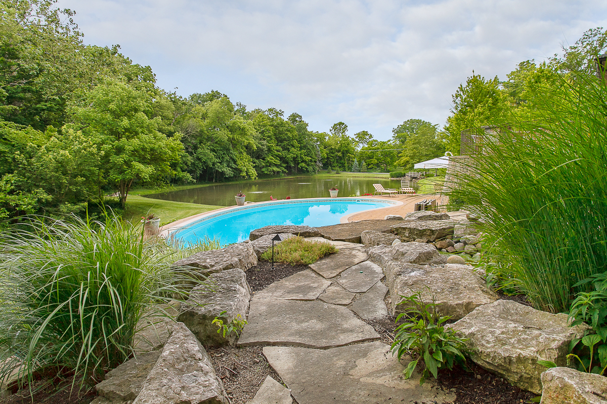 8528 Price Hilliards Rd-46