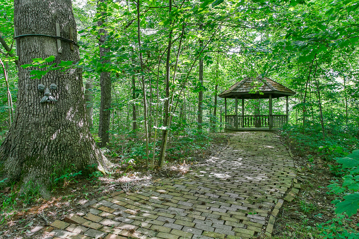 8528 Price Hilliards Rd-54