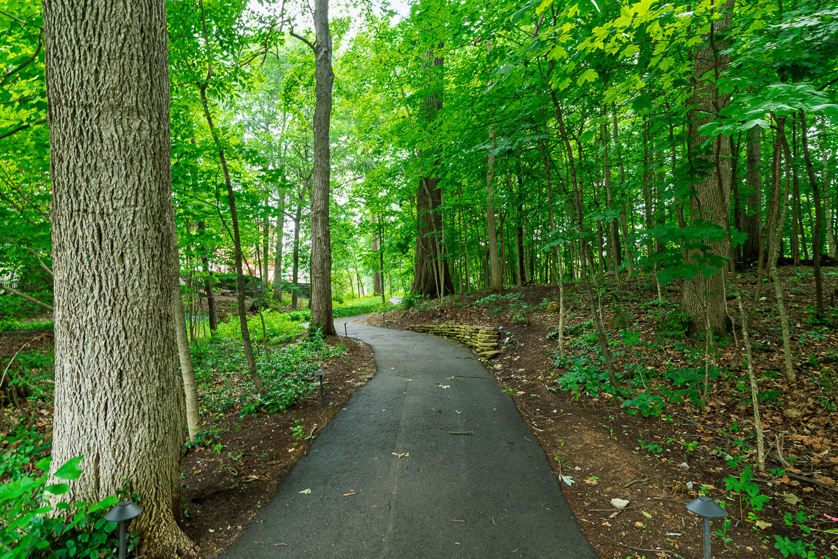 Straub Bexley Attractions-2