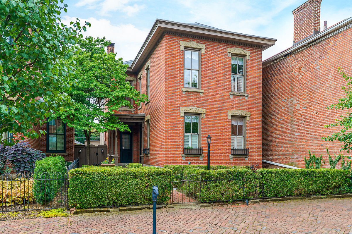 37 Stewart Ave EXT (1 of 6)