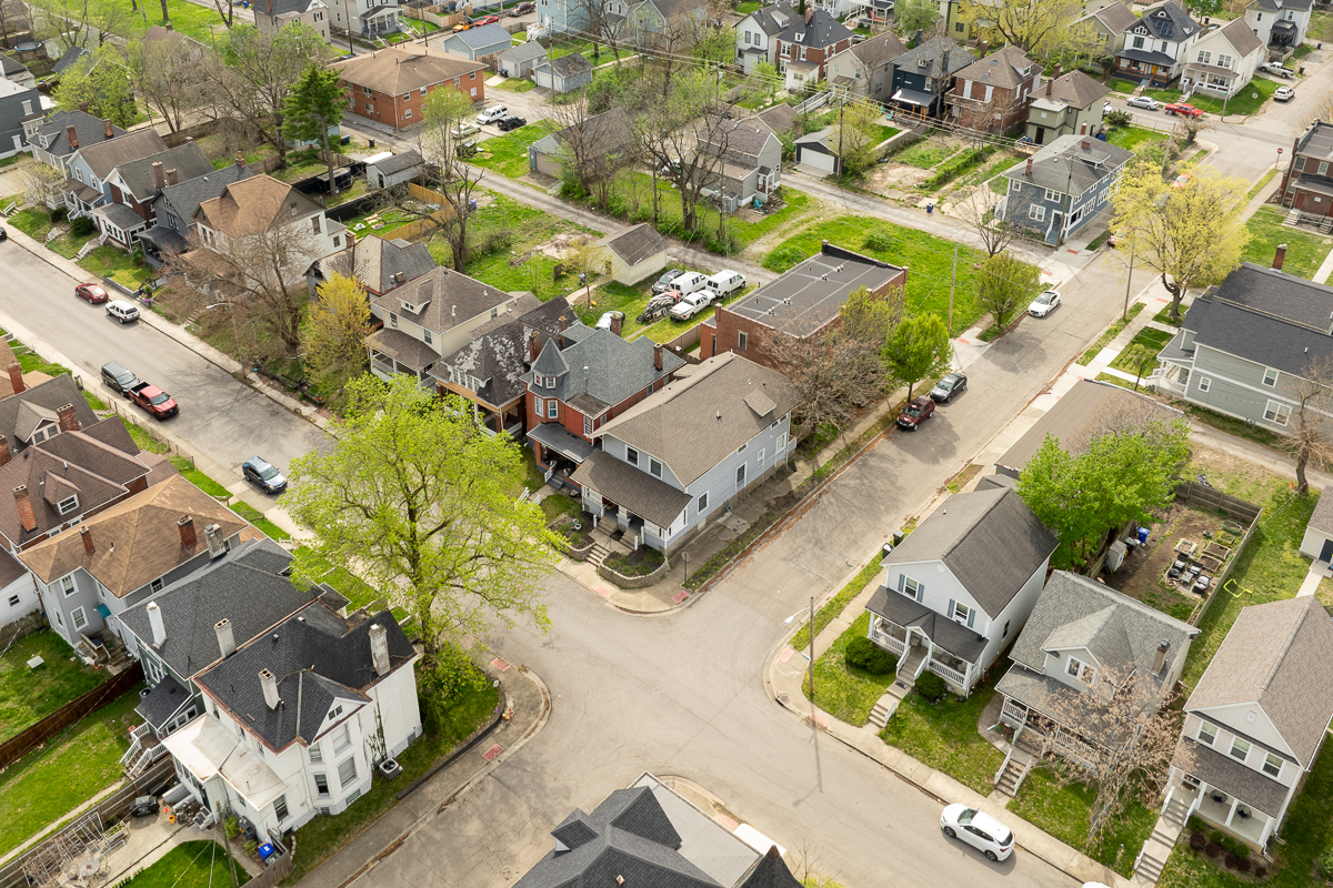 857-859 Wilson Ave-1