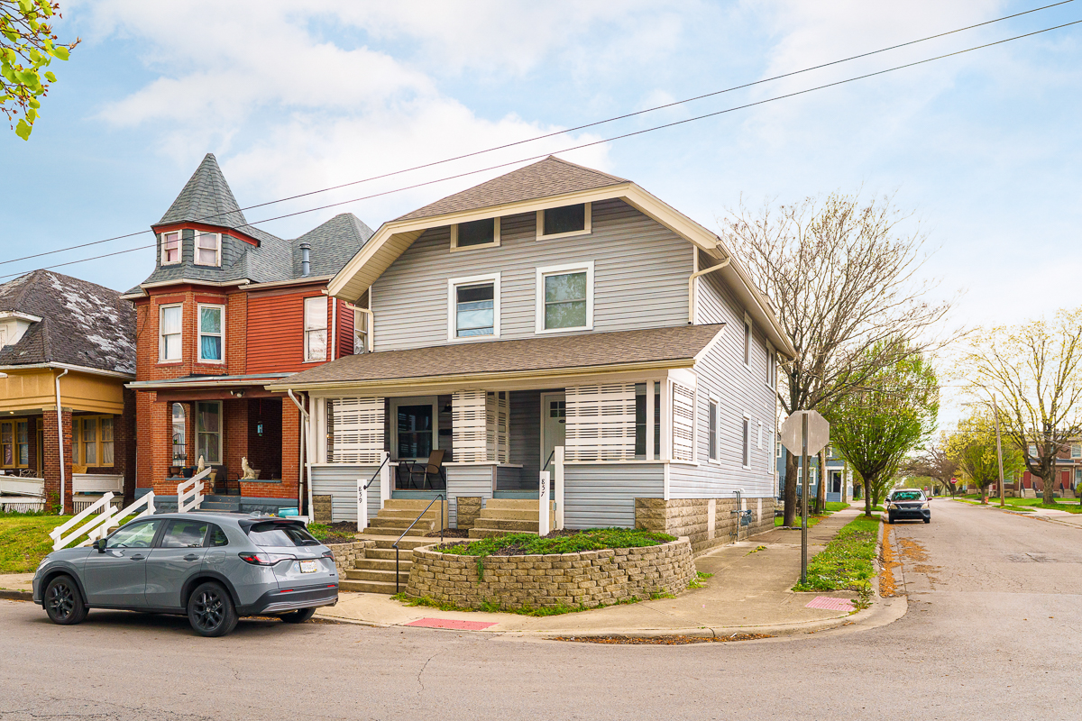 857-859 Wilson Ave-6