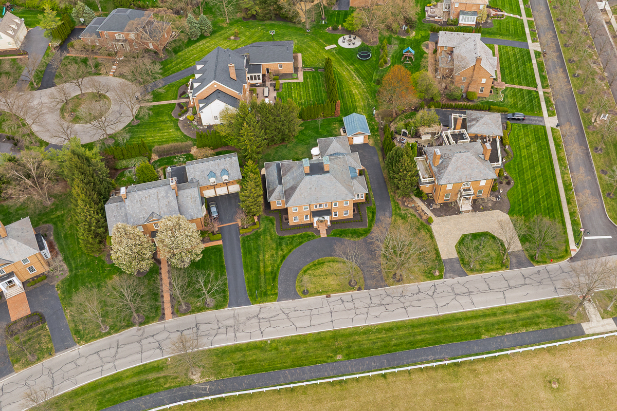 4945 Yantis Dr ext-5