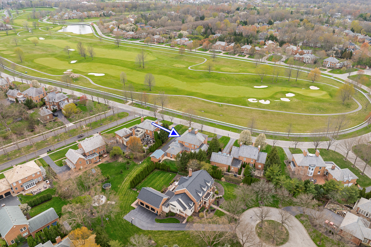 4945 Yantis Dr ext-6